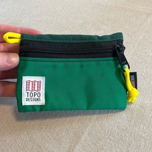 Micro Topo Design Accessory Bag in green